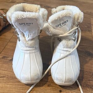 Sperry Cream Winter Boots